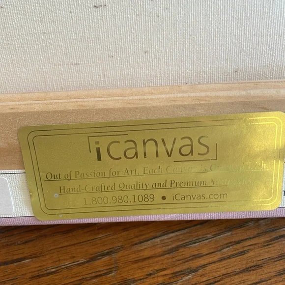 Gucci Frenchie Art Canvas 18 x 26 Like New - Picture 9 of 10